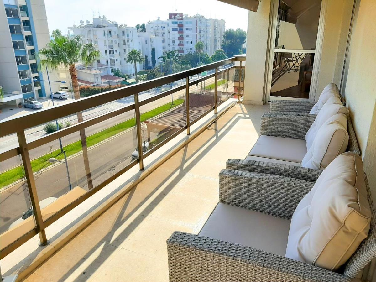 Samson Sea Breeze, 3Bed Sleeps 6, Free Wifi Apartment Limassol Exterior photo