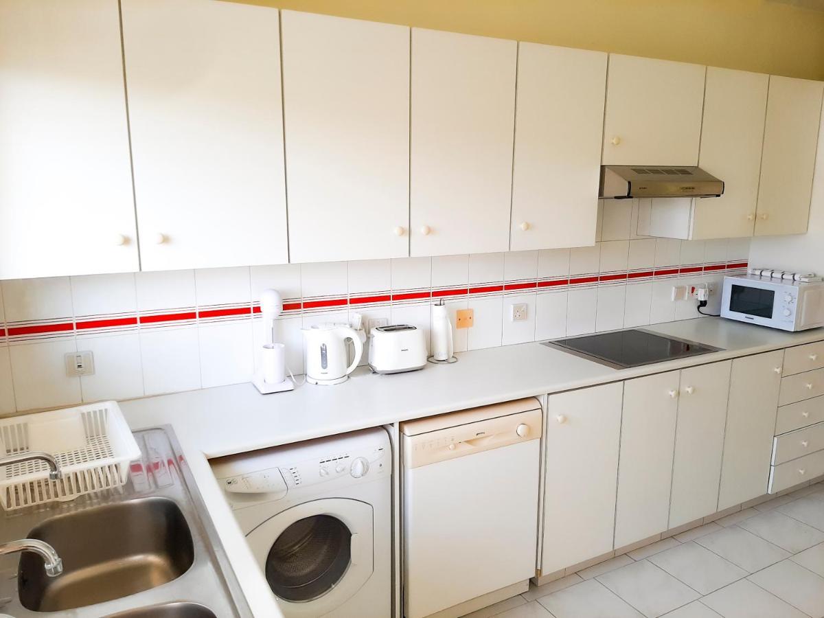 Samson Sea Breeze, 3Bed Sleeps 6, Free Wifi Apartment Limassol Exterior photo